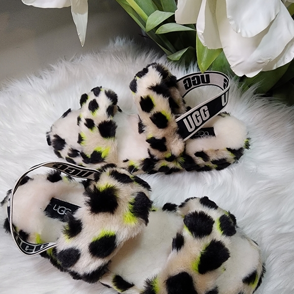UGG Fluff Oh Yeah Slide Slippers Sandals Cheetah Leopard Print new - Picture 1 of 10